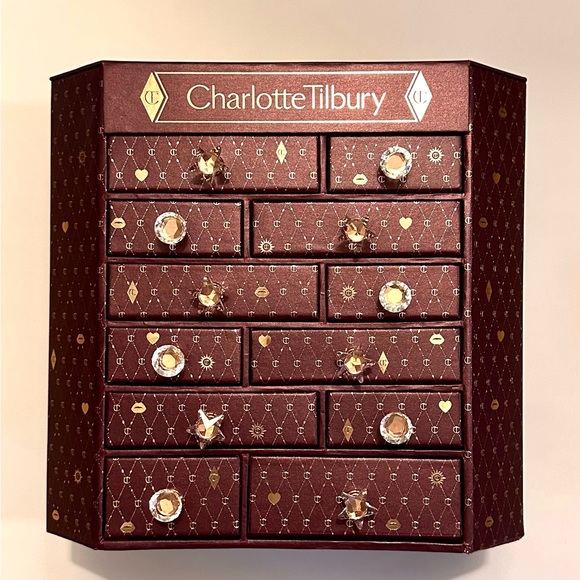 Charlotte Tilbury Advent Calendar *empty* - Picture 2 of 2